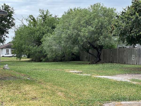 0.16 Acres of Residential Land for Sale in Kingsville, Texas