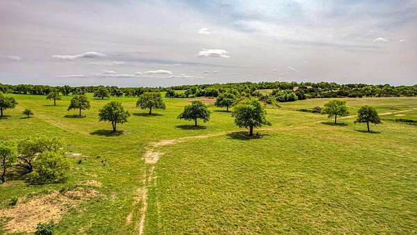 10 Acres of Land for Sale in Poolville, Texas