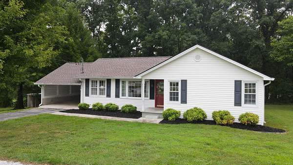 1 Acre of Land with Home for Sale in Sale Creek, Tennessee