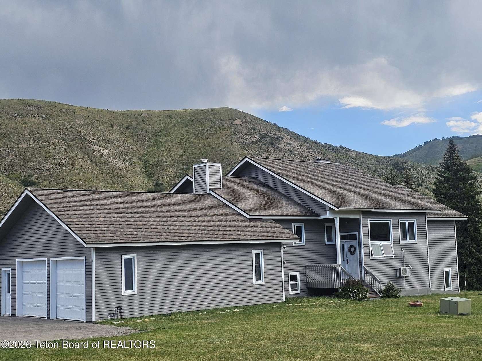 2.33 Acres of Land with Home for Sale in Jackson, Wyoming