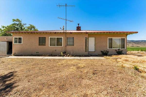 69 Acres of Recreational Land with Home for Sale in Grenada, California