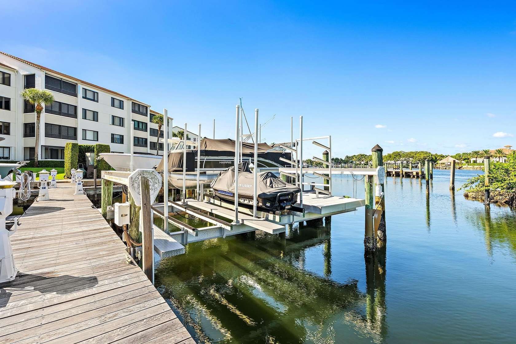 Residential Land for Sale in Juno Beach, Florida