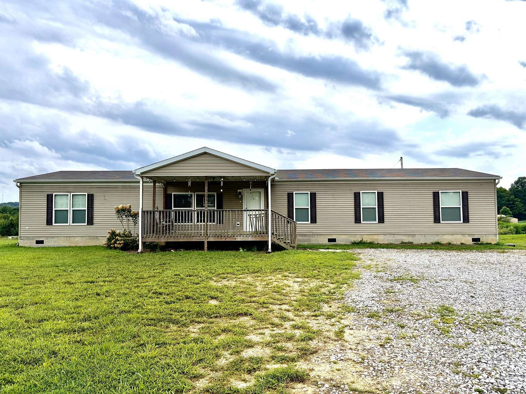 2 Acres of Land with Home for Sale in Corbin, Kentucky
