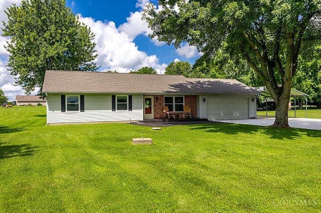 2.5 Acres of Land with Home for Sale in Clearcreek Township, Ohio