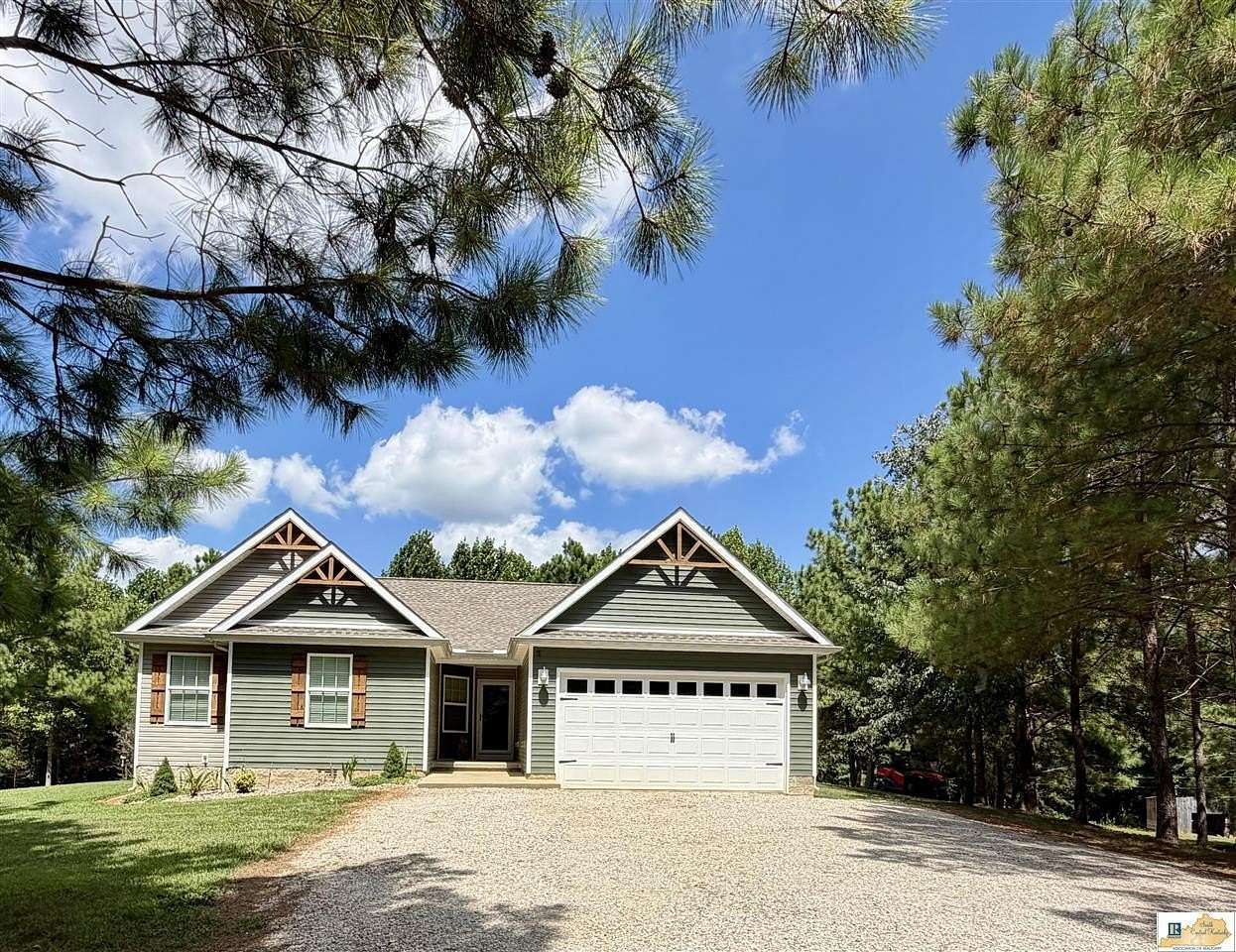 15.5 Acres of Recreational Land with Home for Sale in Glasgow, Kentucky