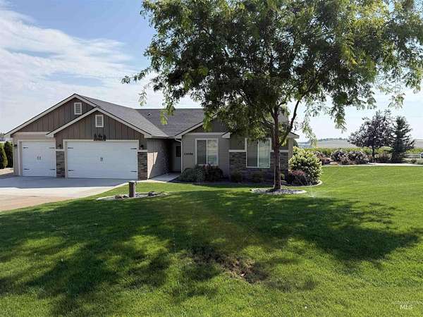 1.54 Acres of Land with Home for Lease in Caldwell, Idaho