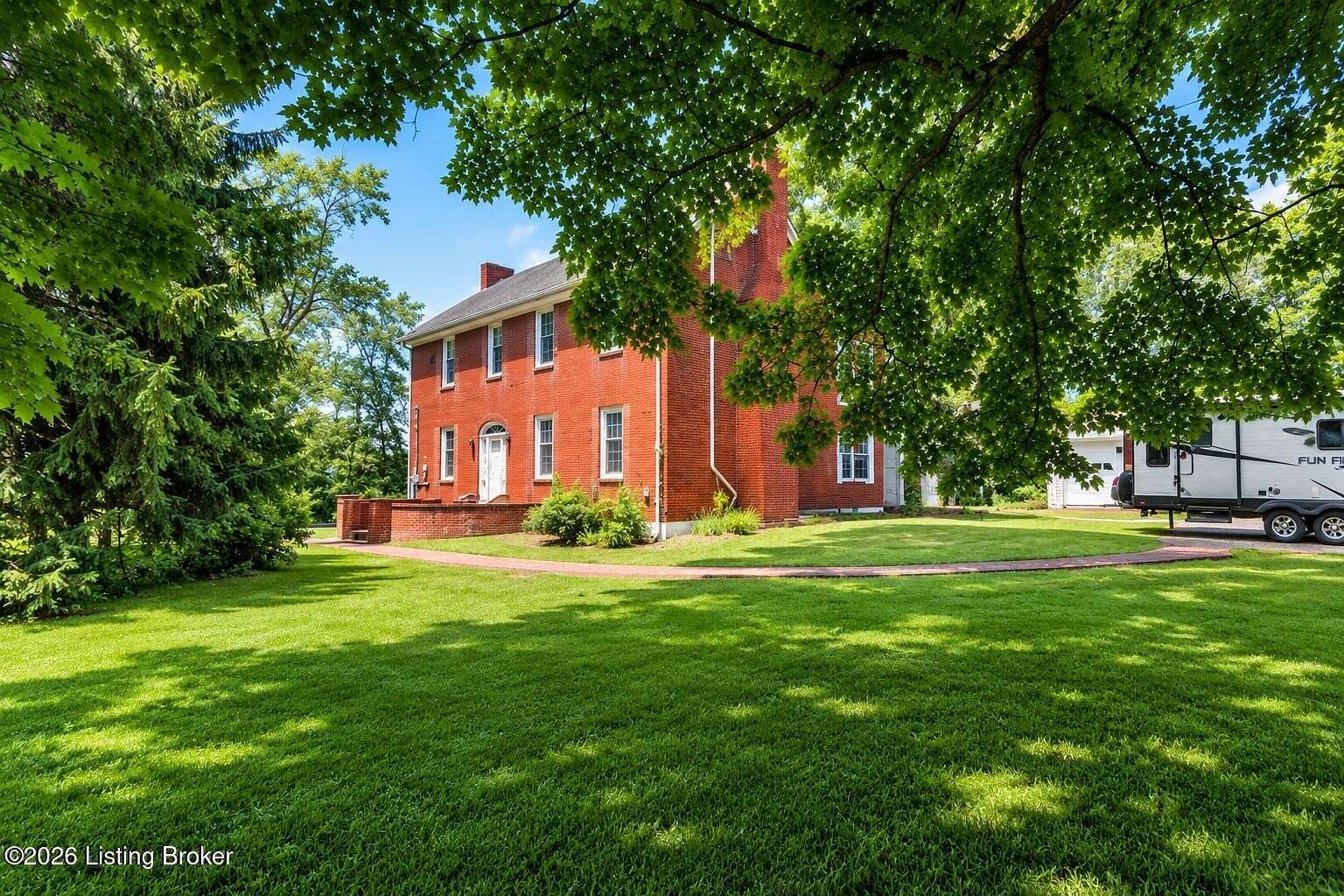 6 Acres of Land with Home for Sale in Shepherdsville, Kentucky