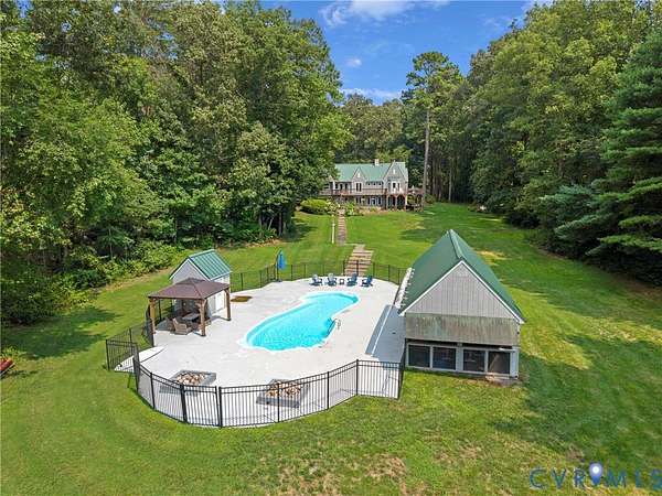 9.69 Acres of Land with Home for Sale in Rockville, Virginia