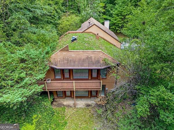 2.57 Acres of Land with Home for Sale in Newnan, Georgia