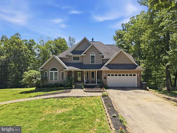 10.6 Acres of Recreational Land with Home for Sale in Culpeper, Virginia