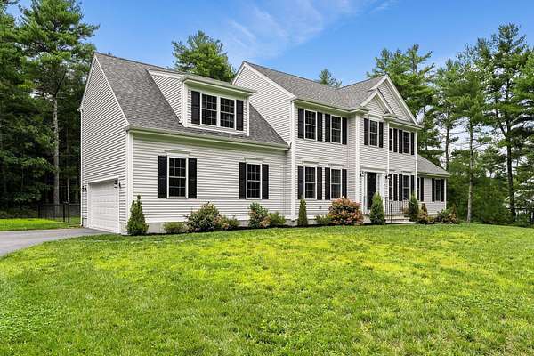 5.16 Acres of Land with Home for Sale in Middleborough Town, Massachusetts