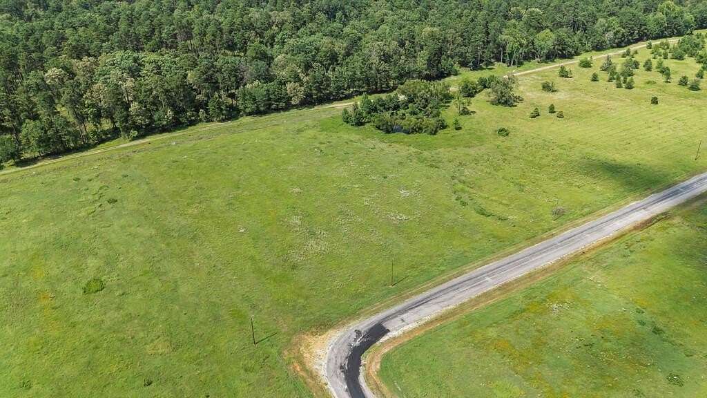 5.76 Acres of Residential Land for Sale in Texarkana, Texas