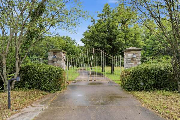 230 Acres of Recreational Land for Sale in Center Point, Indiana