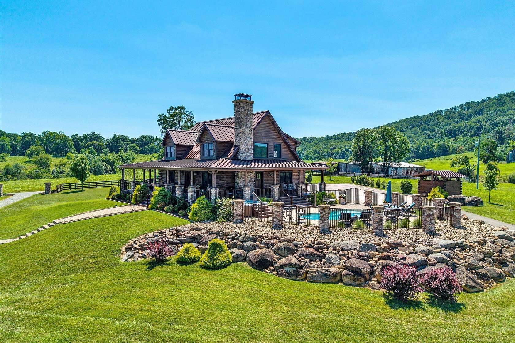24 Acres of Recreational Land with Home for Sale in Moneta, Virginia