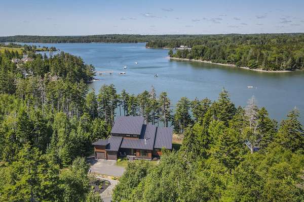 3 Acres of Land with Home for Sale in Cushing, Maine