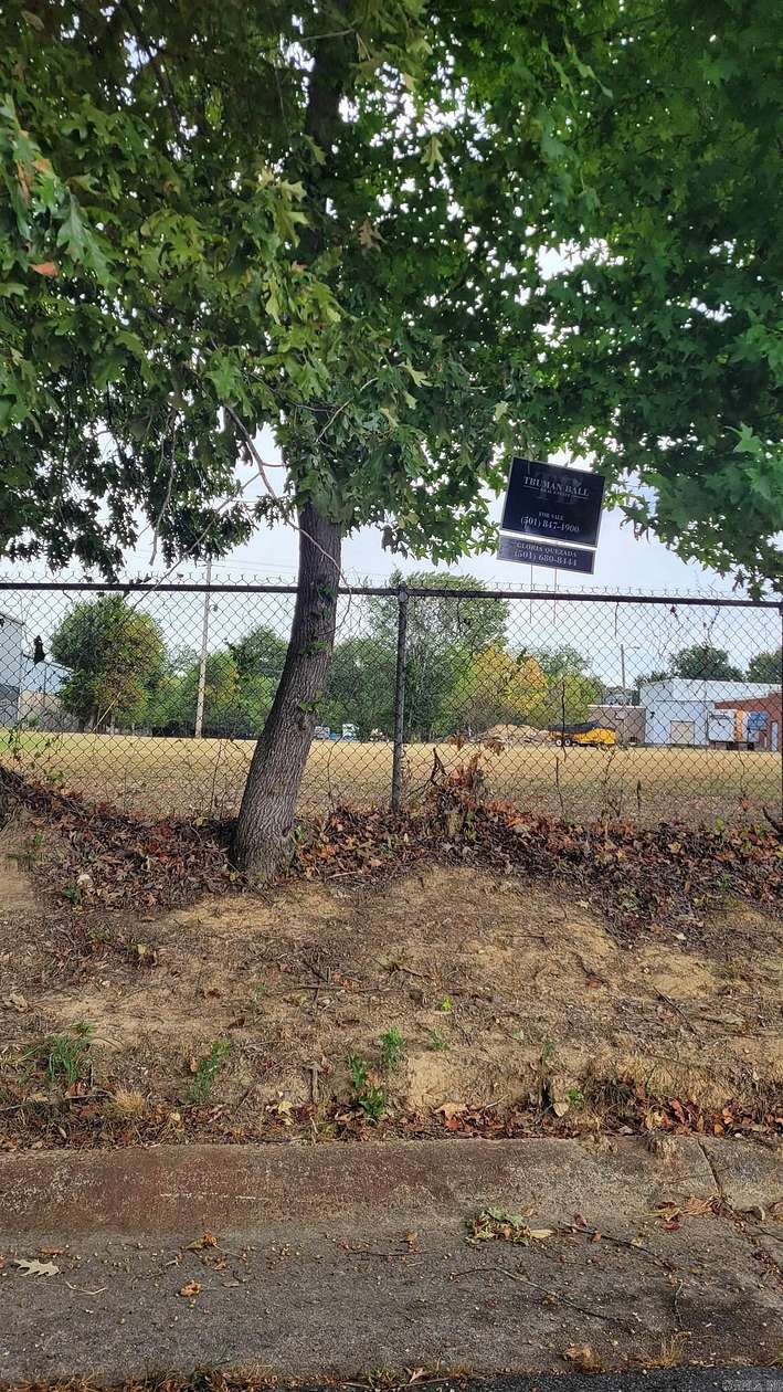 1.9 Acres of Commercial Land for Sale in Little Rock, Arkansas