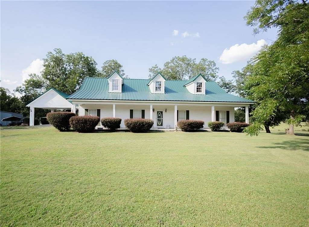 3 Acres of Land with Home for Sale in Beauregard, Alabama