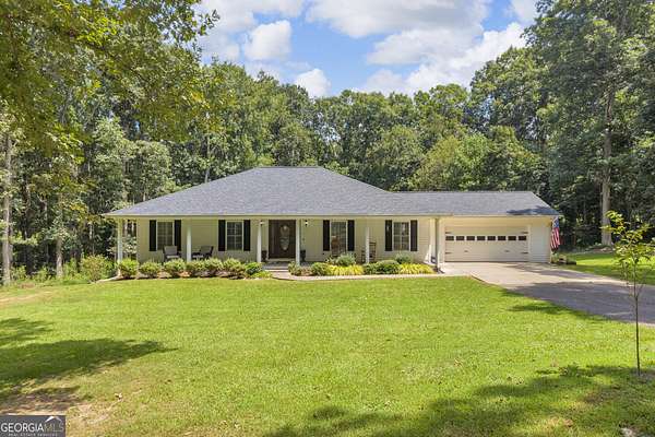 4.79 Acres of Land with Home for Sale in Carnesville, Georgia