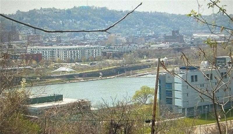 0.06 Acres of Residential Land for Sale in Pittsburgh, Pennsylvania