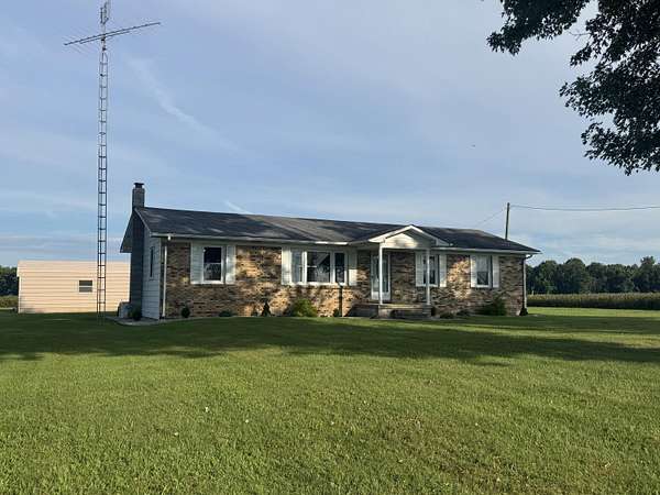 1.7 Acres of Land with Home for Sale in Russell Springs, Kentucky