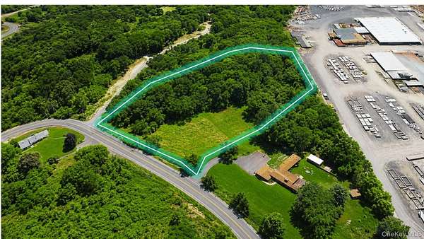 2.16 Acres of Residential Land for Sale in Saugerties, New York