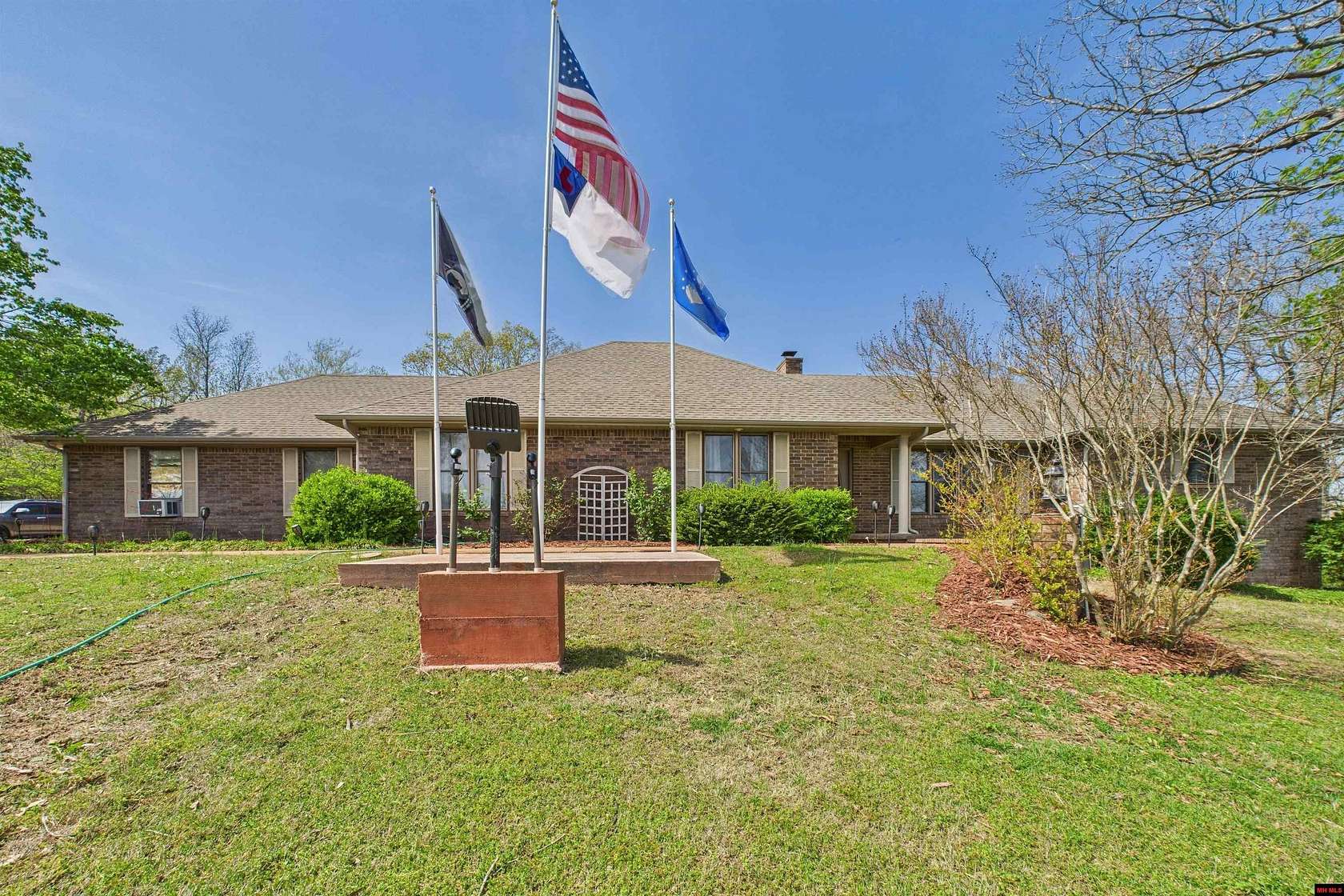 21 Acres of Land with Home for Sale in Mountain Home, Arkansas