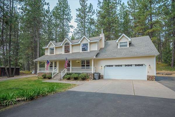 5 Acres of Land with Home for Sale in Newman Lake, Washington