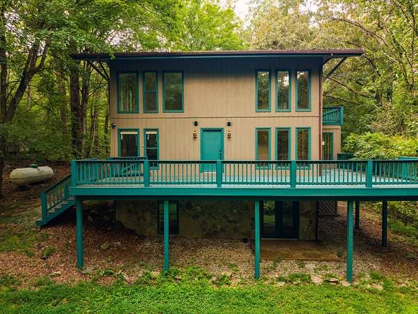 2.6 Acres of Land with Home for Sale in Cookeville, Tennessee