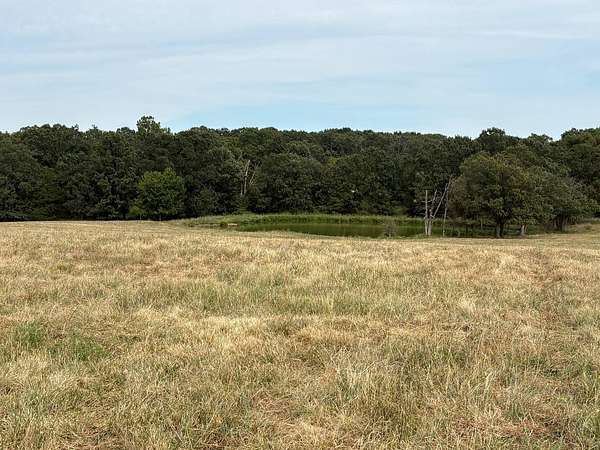 34 Acres of Land for Sale in Lebanon, Missouri