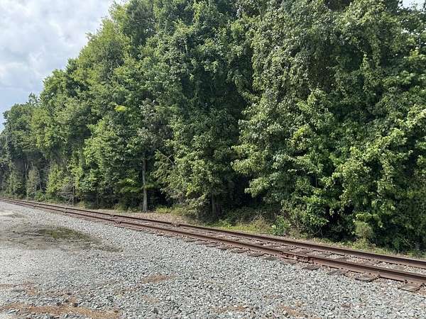 27.4 Acres of Land for Sale in Oak Hall, Virginia
