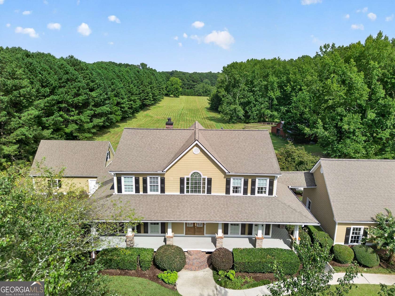 10.3 Acres of Land with Home for Sale in Fayetteville, Georgia
