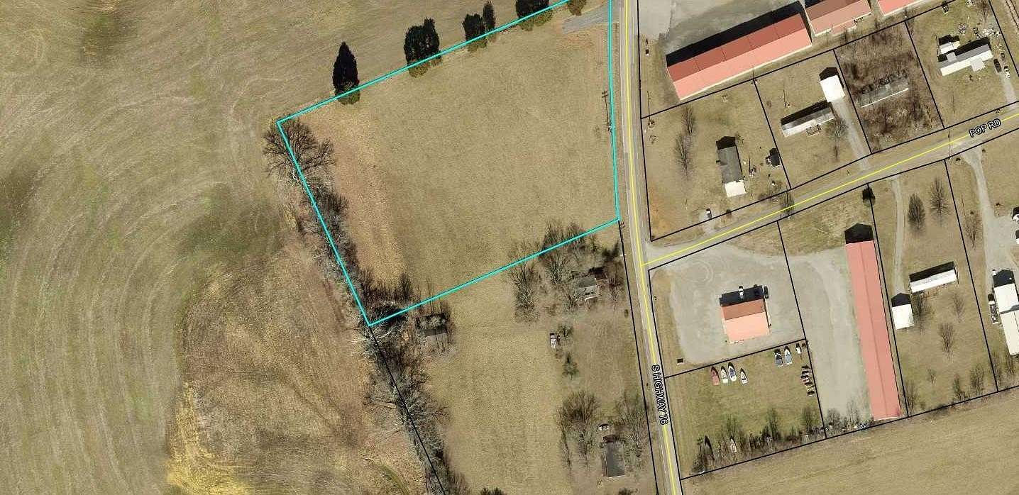 3.42 Acres of Residential Land for Sale in Russell Springs, Kentucky