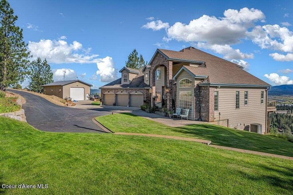 15.5 Acres of Recreational Land with Home for Sale in Hauser, Idaho