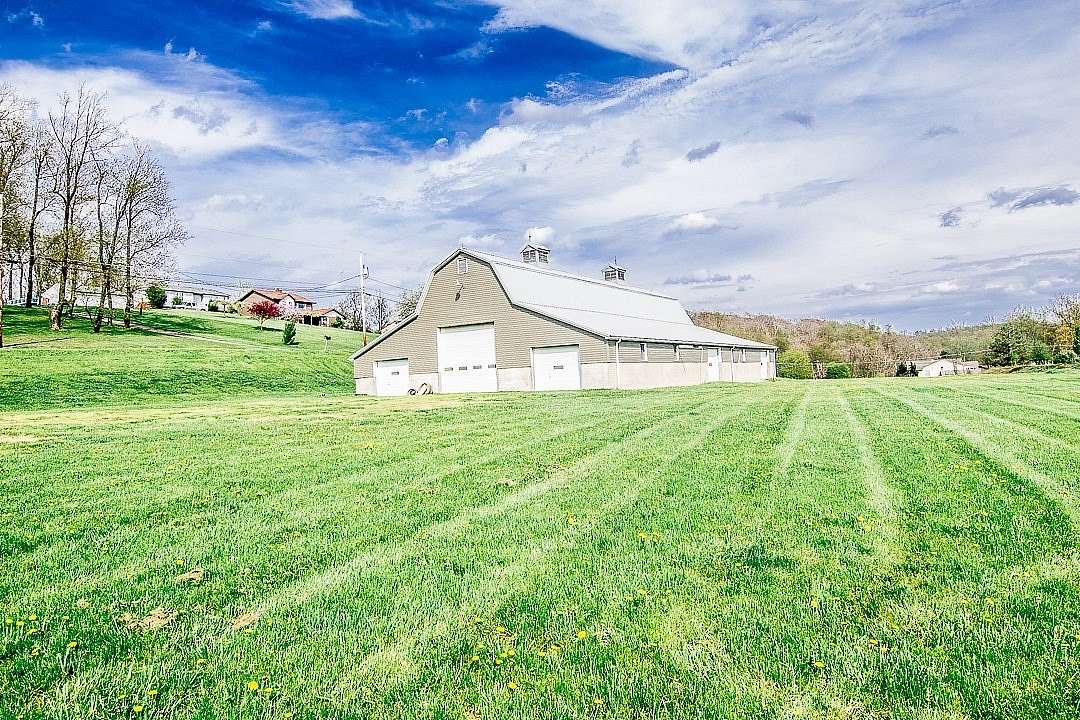 3.3 Acres of Residential Land for Sale in Canonsburg, Pennsylvania