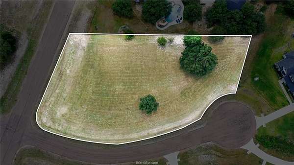 1 Acre of Residential Land for Sale in College Station, Texas