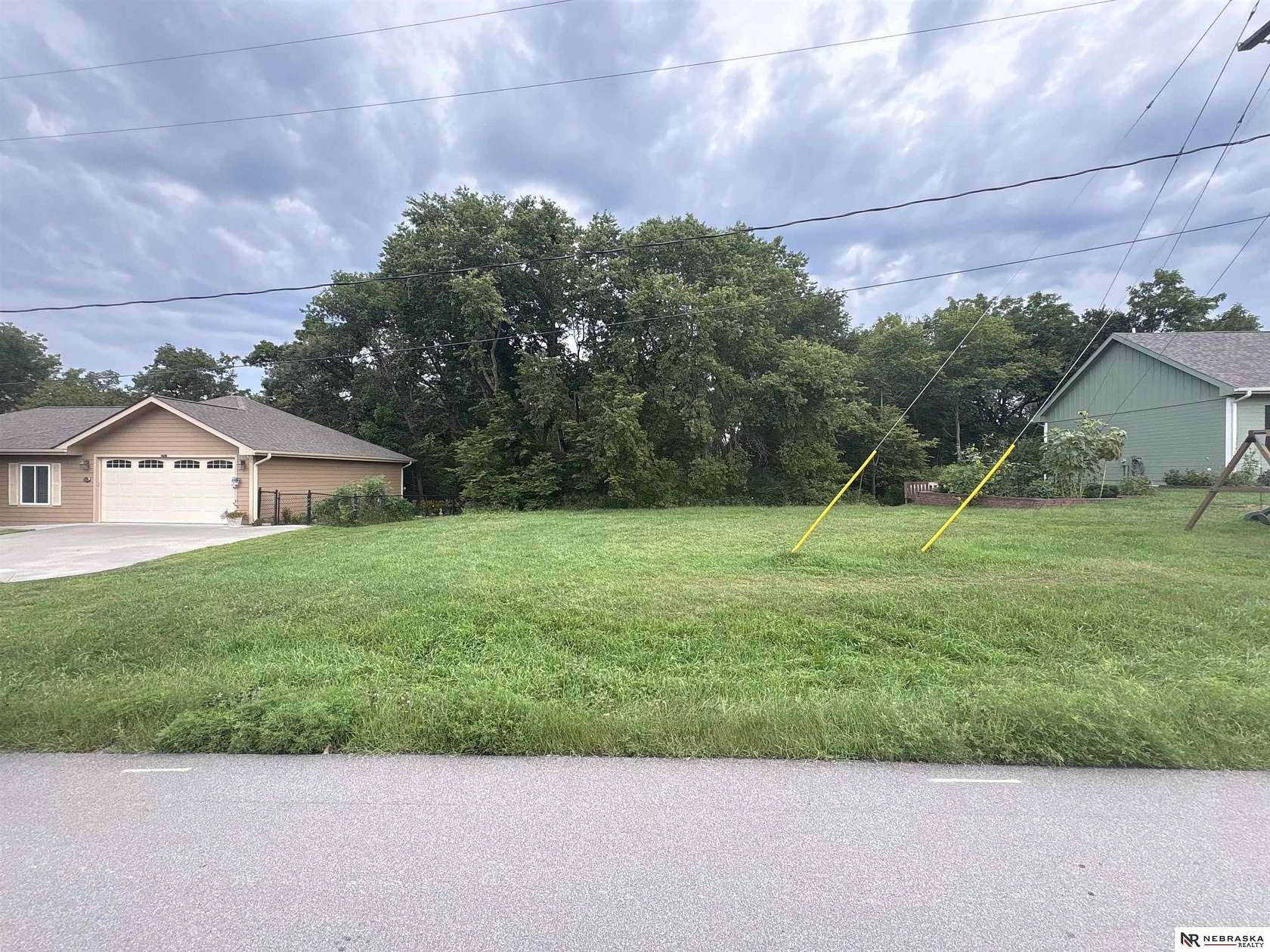 0.25 Acres of Land for Sale in Plattsmouth, Nebraska