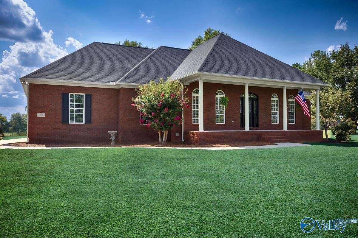 9.7 Acres of Land with Home for Sale in New Market, Alabama