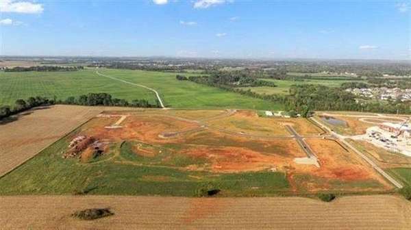 0.8 Acres of Residential Land for Sale in Bowling Green, Kentucky