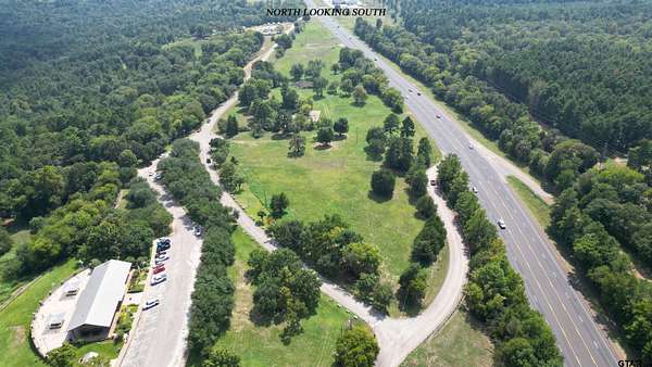 13.2 Acres of Commercial Land for Sale in Jacksonville, Texas