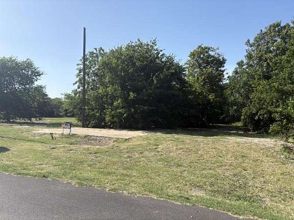0.86 Acres of Land for Sale in Red Oak, Texas