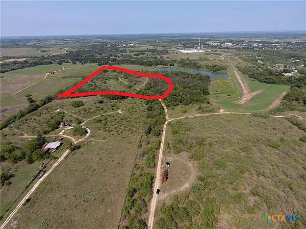 7 Acres of Mixed-Use Land for Sale in Luling, Texas