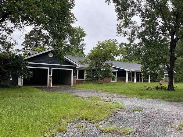 5 Acres of Land with Home for Sale in Eufaula, Alabama