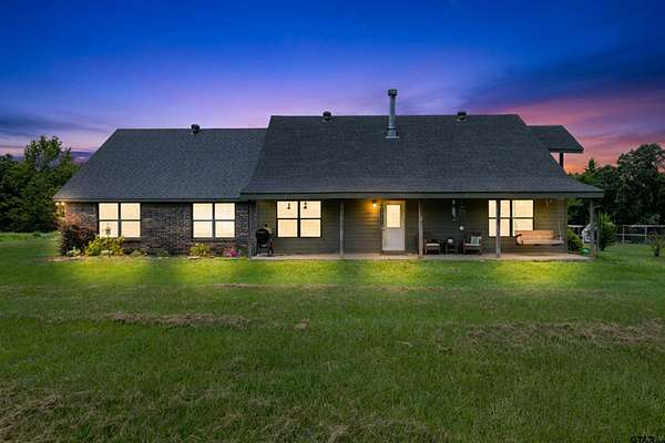 39.5 Acres of Land with Home for Sale in Jefferson, Texas