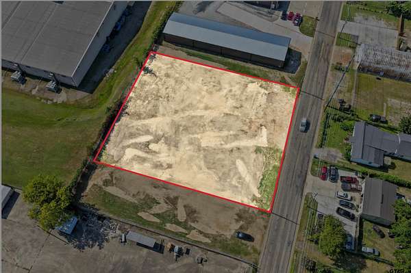 0.77 Acres of Commercial Land for Sale in Mount Pleasant, Texas
