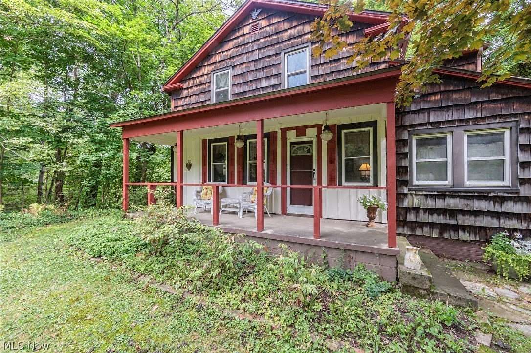 3.85 Acres of Land with Home for Sale in Peninsula, Ohio