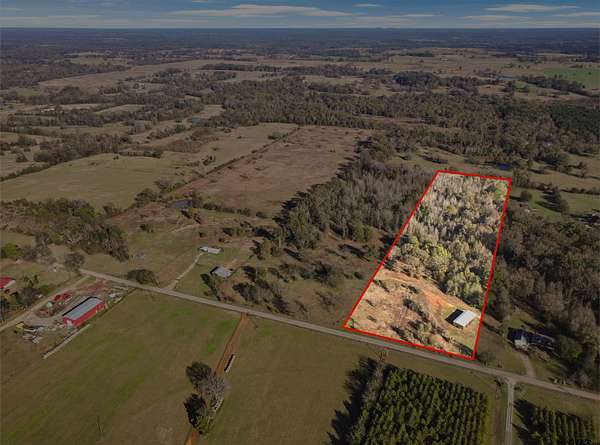 14.2 Acres of Land for Sale in Mount Pleasant, Texas