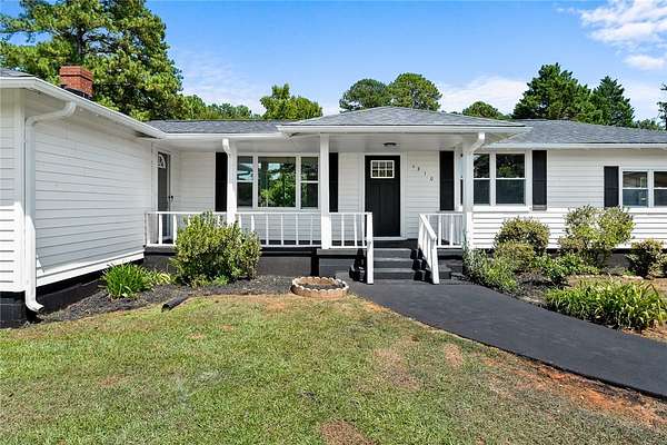 1.83 Acres of Land with Home for Sale in Anderson, South Carolina