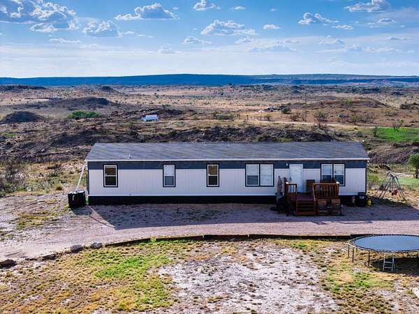 11 Acres of Land with Home for Sale in Amarillo, Texas