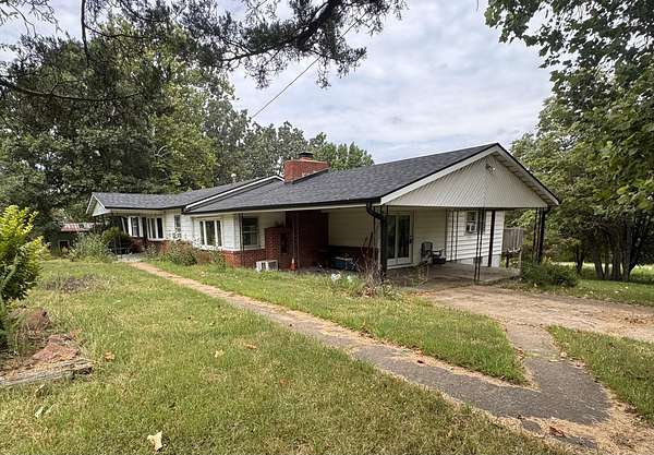 3 Acres of Land with Home for Sale in Macomb, Missouri