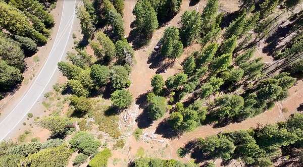 0.97 Acres of Residential Land for Sale in Alturas, California